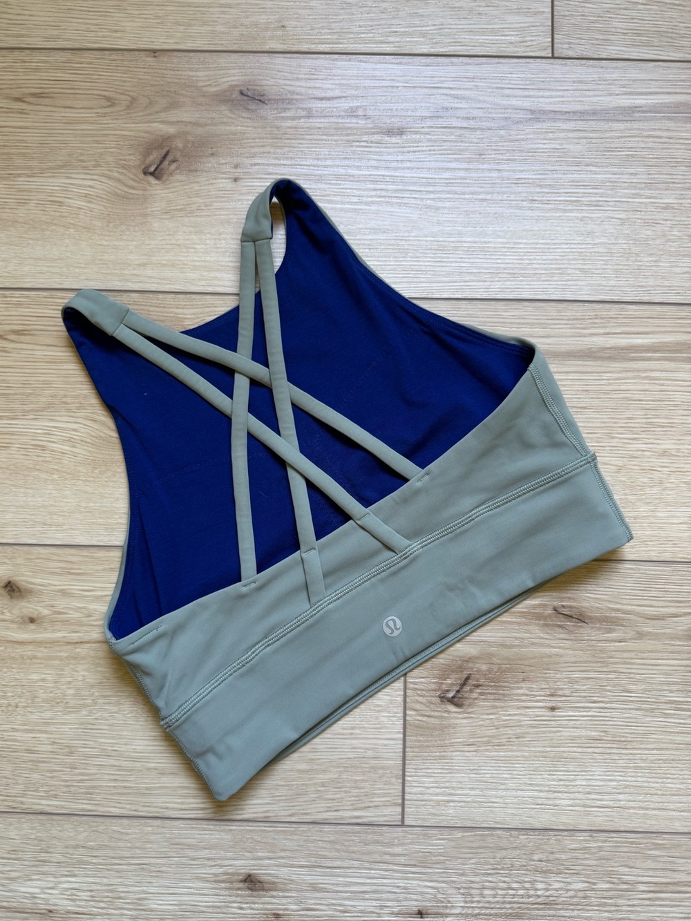 lululemon sage green high neck sports bra medium 8